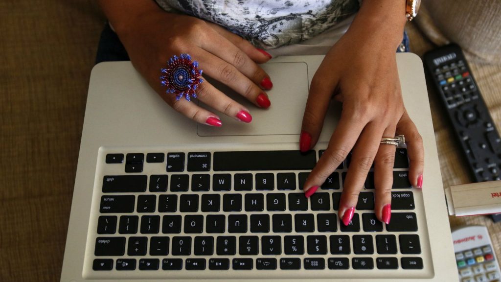 Quartz: Legalizing porn in India means women taking control of their bodies