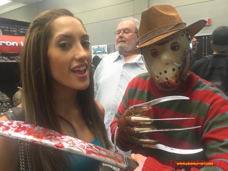 Chloe Amour At Monsterpalooza Mike South