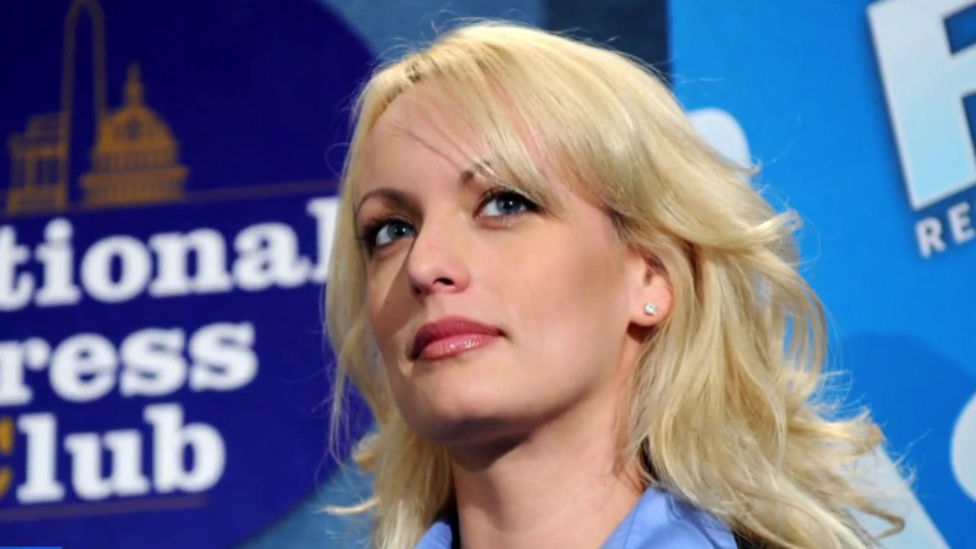Mother Truckers In Porn Stars - Porn Star Stormy Daniels Won't Speak to Ailing Mother - Mike South