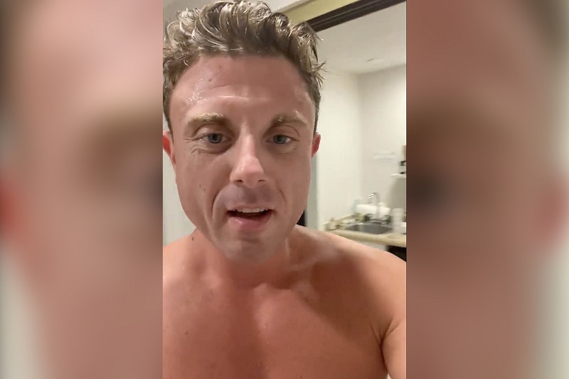 Republican Right wing operative doing porn